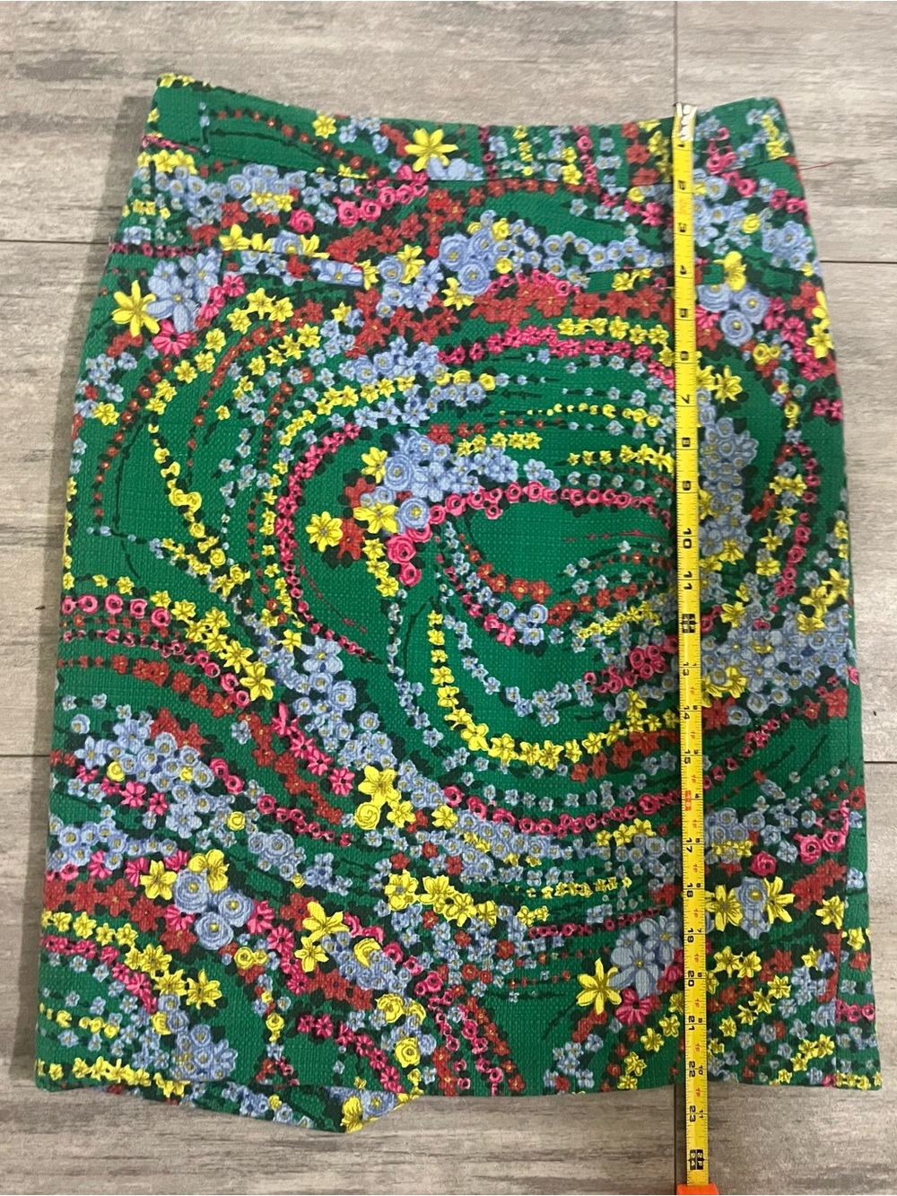 Talbots Green Floral Sequin Pencil Skirt with Multicolor Accents